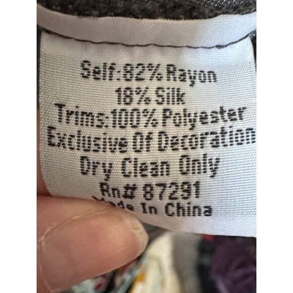 Johnny Was Nindi Velvet Embroidered Top Size Small Asymmetrical Hem Silk Blend - Picture 7 of 8